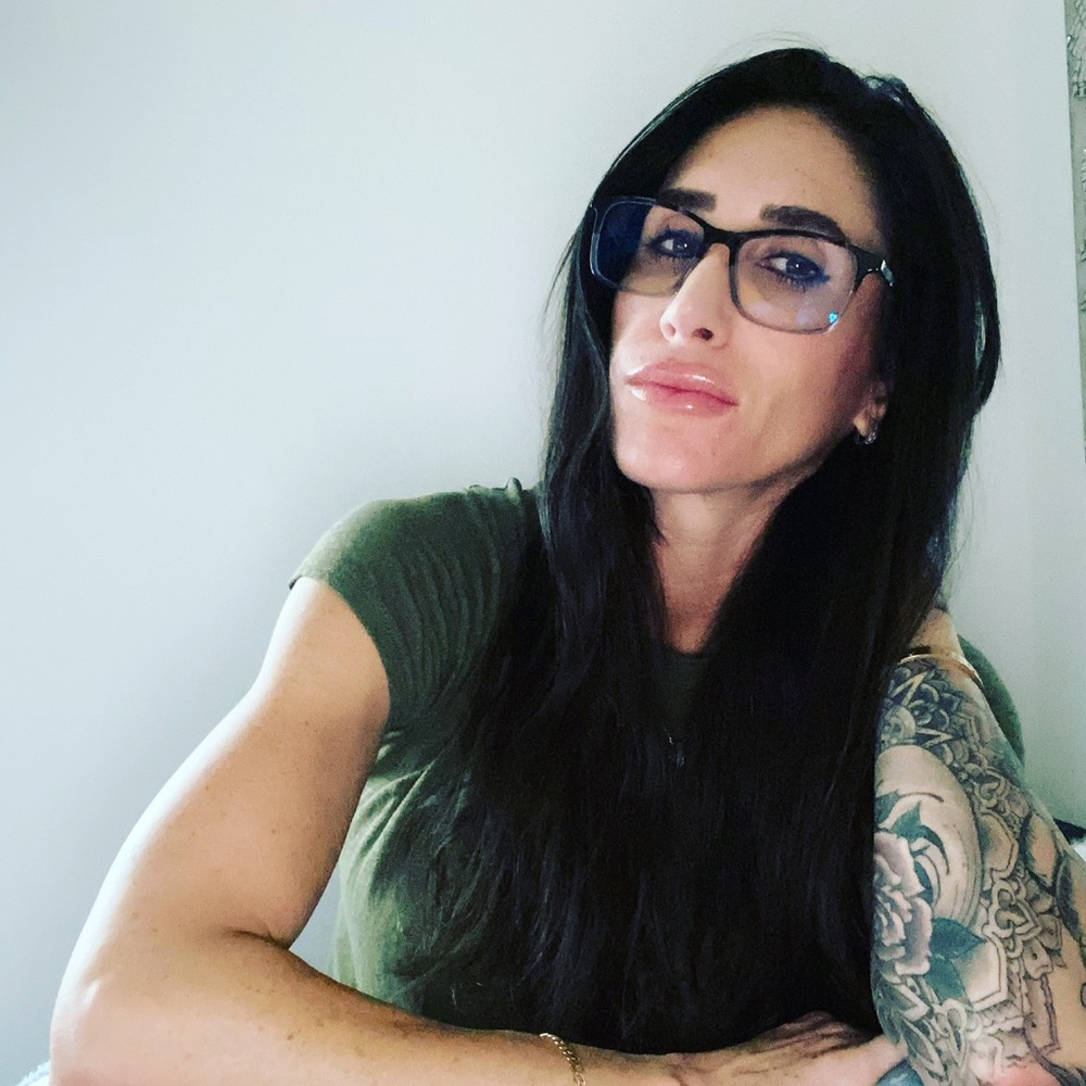 Meet your Posher, Tracy